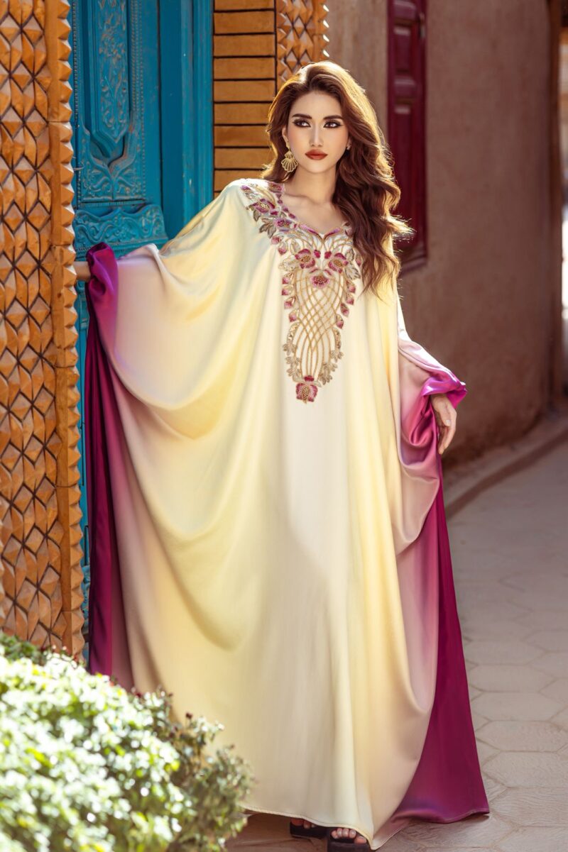 AWW2523 AWW2522 Abaya - Cream Rose